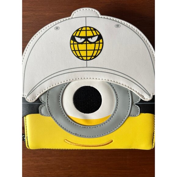 Loungefly Minions Villain-Con Wallet Universal Studios New - Picture 2 of 5